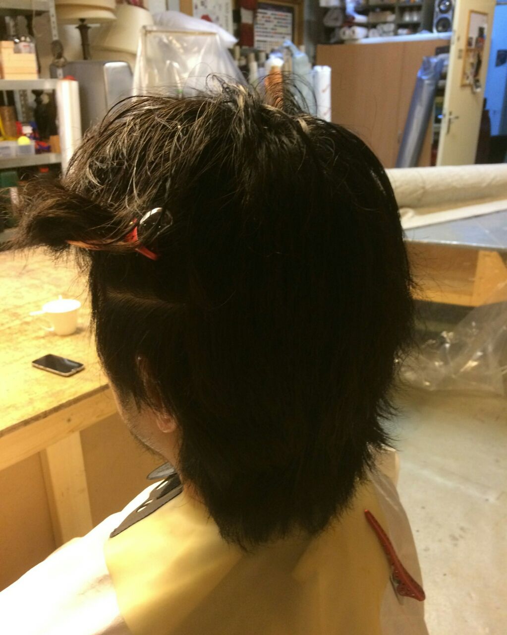 6eeae854 Amsterdam hair salon Kei on demand haircuts at home.