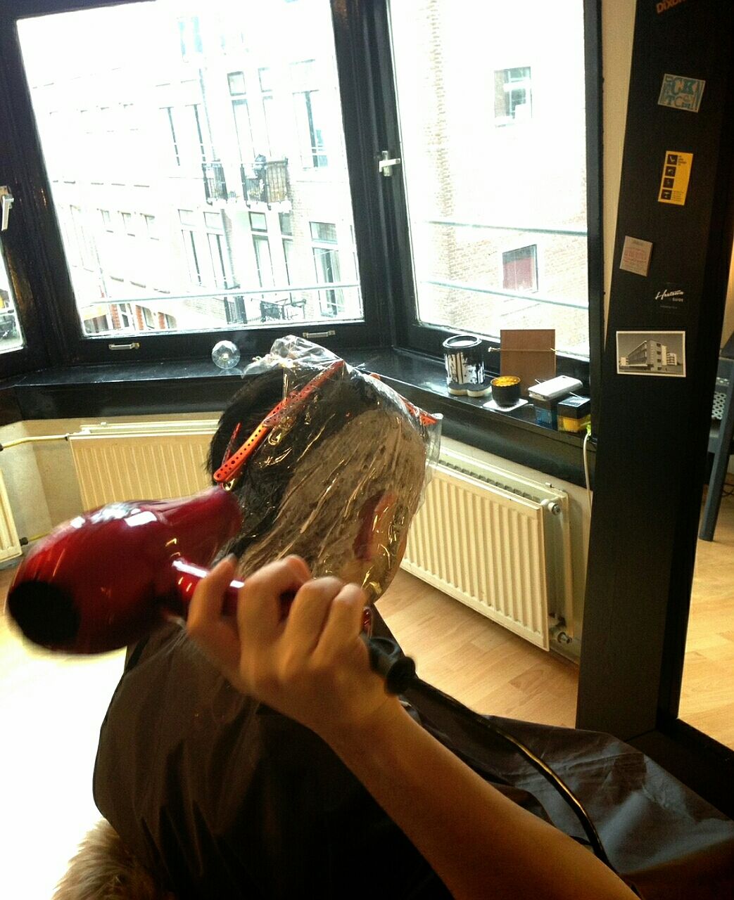 7dd85a1c Amsterdam hair salon Kei on demand haircuts at home.