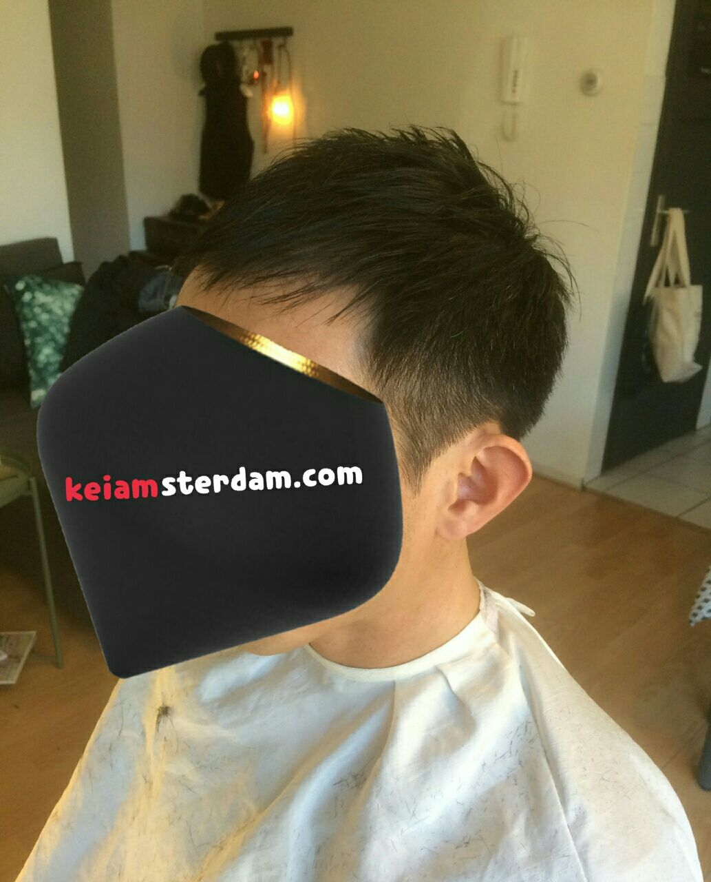 847958c0 Amsterdam hair salon Kei on demand haircuts at home.